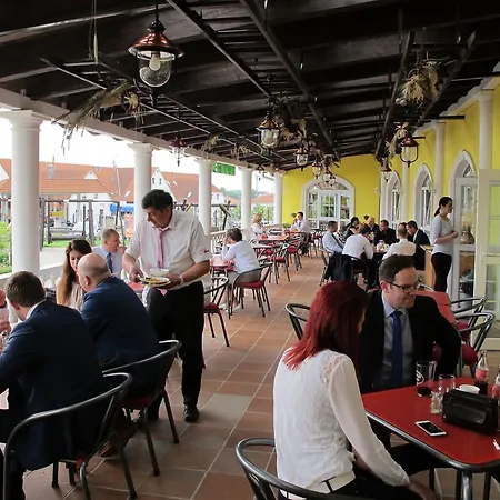 Hotel Zámeček